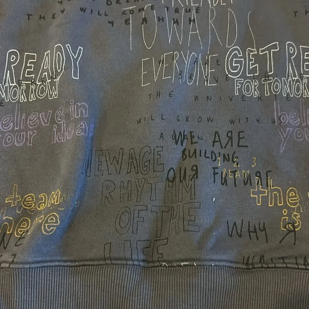 Zara Boys Dark Grey Crewneck Sweatshirtry with Text Writing All Over - Size 9